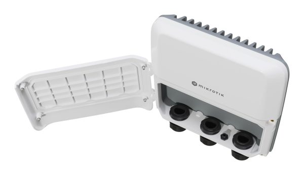 Marshrutizator MikroTik RB5009UPr+S+OUT Marshrutizator MikroTik RB5009UPr+S+OUT