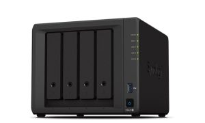 Сетевое хранилище Synology DS420+, 4 диска